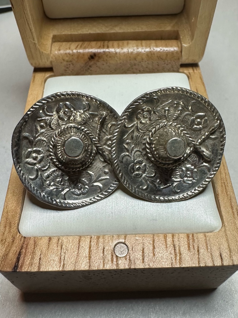 Taxco Sterling Silver Sombrero Cuff Links
